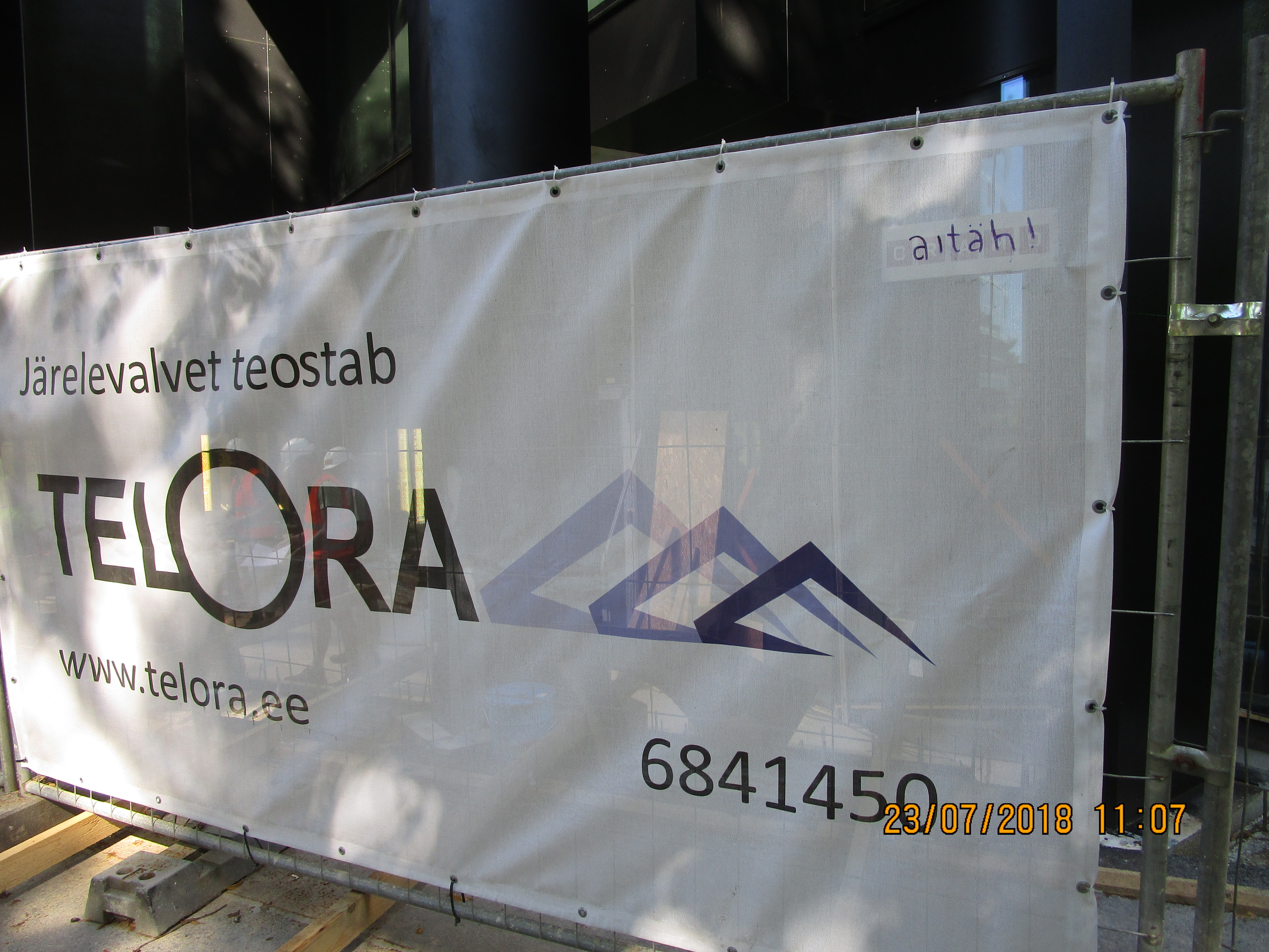 Insneribüroo Telora OÜ logoga silt EKA ees
